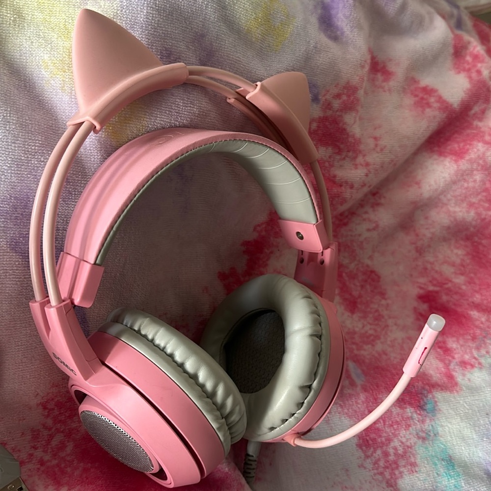 Headphones